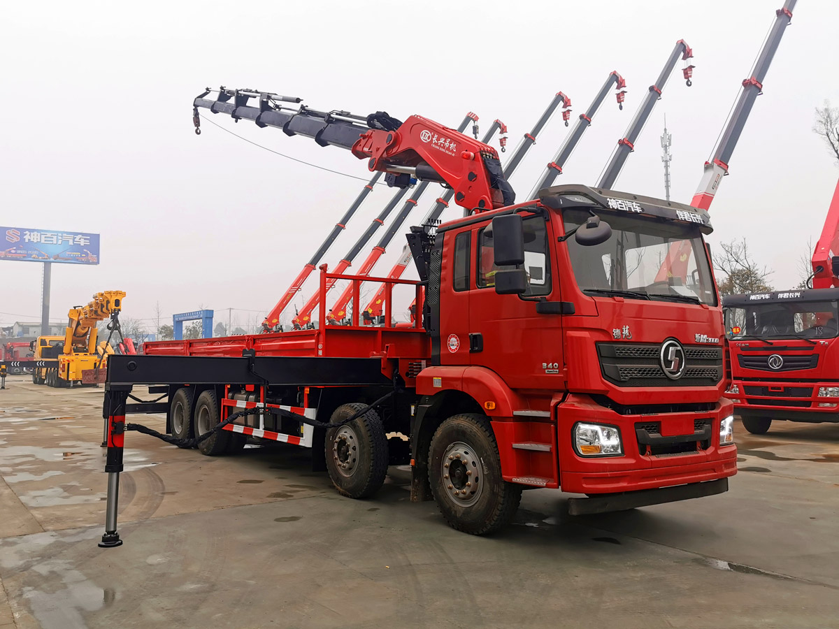 陜汽德龍新M3000駕駛室前四后八上裝長興25噸折臂式吊機 陜汽德龍新M3000駕駛室前四后八上裝長興25噸折臂式吊機