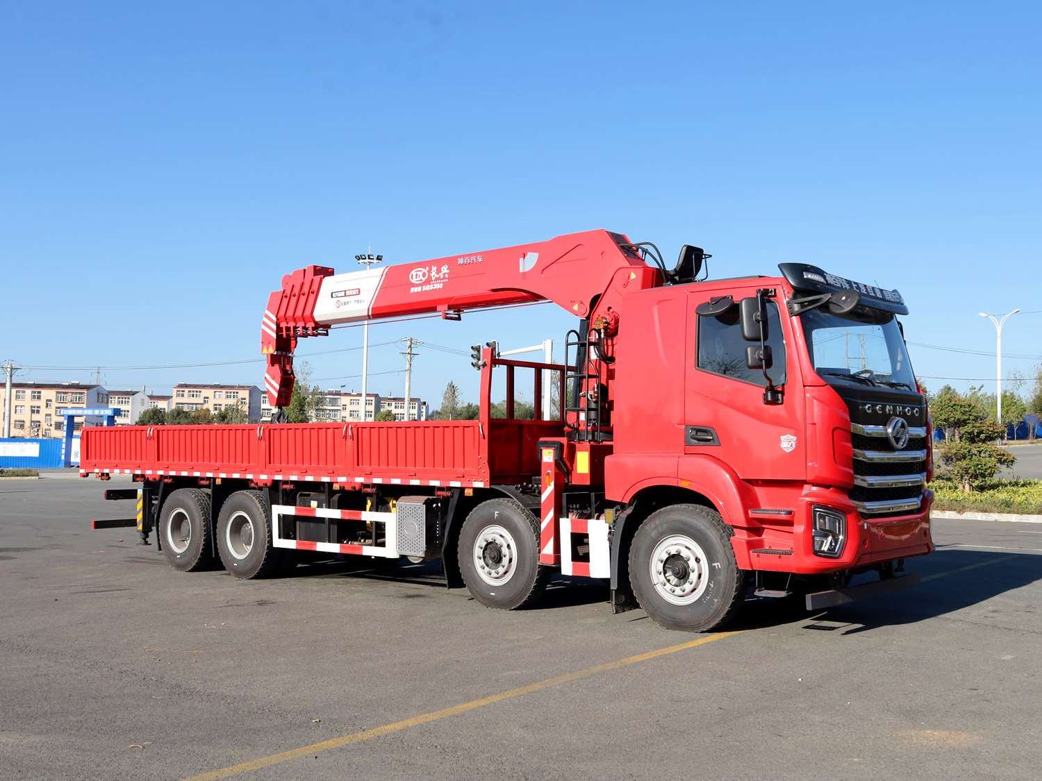 上汽紅巖杰虎H6前四后八上裝長興14噸直臂式吊機 上汽紅巖杰虎H6前四后八上裝長興14噸直臂式吊機