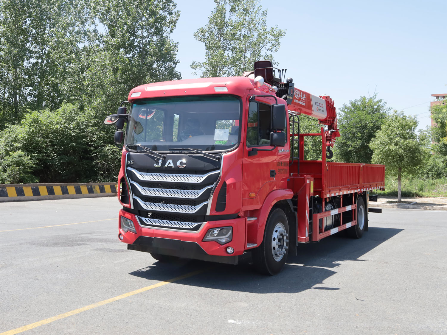 江淮格爾發(fā)K5W單橋上裝長興質尊版8噸直臂式吊機 江淮格爾發(fā)K5W單橋上裝長興質尊版8噸直臂式吊機