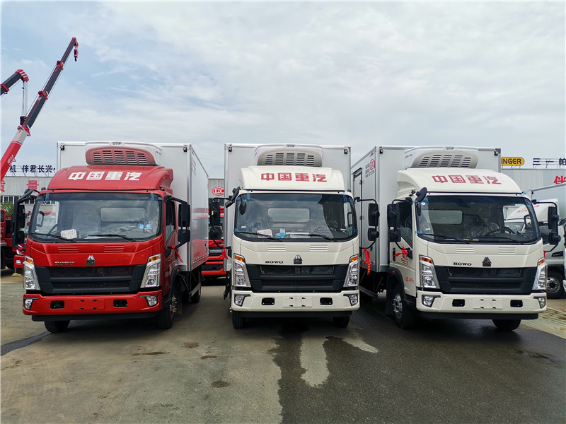 重汽豪沃4.2米藍(lán)牌冷藏車 重汽豪沃4.2米藍(lán)牌冷藏車