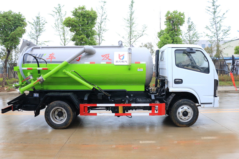 國六小福瑞卡 5方 吸污車 國六小福瑞卡 5方 吸污車