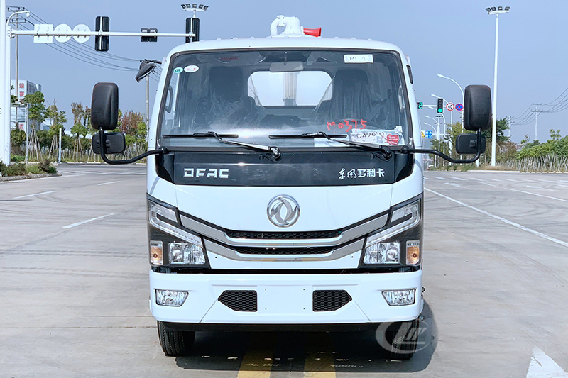 國六小多利卡 5方 吸污車 國六小多利卡 5方 吸污車